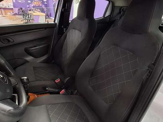 RENAULT-KWID-1.0 12V SCE FLEX ZEN MANUAL RENAULT-KWID-2023