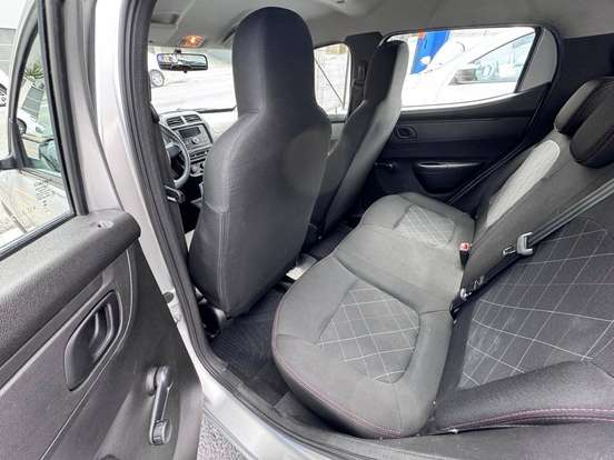 RENAULT-KWID-2023