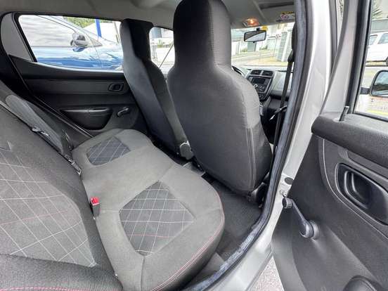 RENAULT-KWID-2023