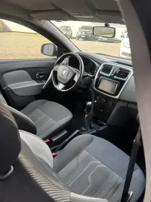 RENAULT-LOGAN-1.0 12V SCE FLEX AUTHENTIQUE MANUAL RENAULT-LOGAN-2017