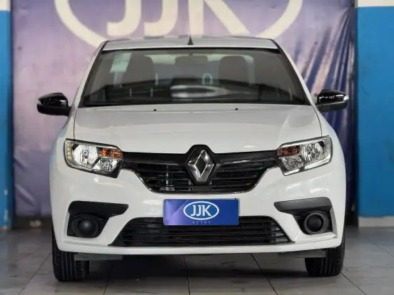 RENAULT-LOGAN-2024