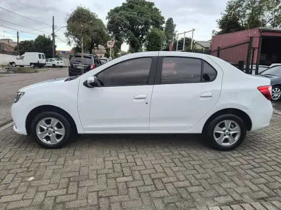 RENAULT-LOGAN-1.6 DYNAMIQUE 8V FLEX 4P MANUAL RENAULT-LOGAN-2015