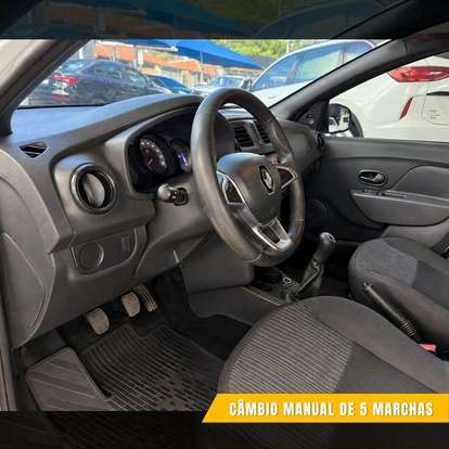 RENAULT-LOGAN-2021
