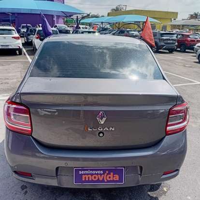 RENAULT-LOGAN-2024