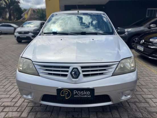 RENAULT-LOGAN-2009