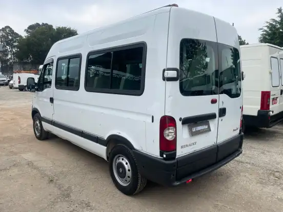 RENAULT-MASTER-2.5 DCI MINIBUS L2H2 16 LUGARES 16V DIESEL 3P MANUAL RENAULT-MASTER-2011
