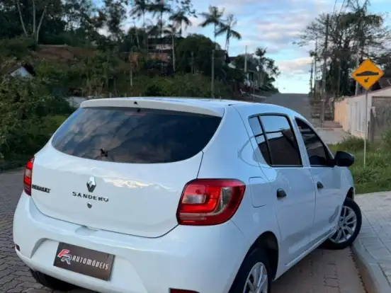 RENAULT-SANDERO-1.0 12V SCE FLEX AUTHENTIQUE MANUAL RENAULT-SANDERO-2018
