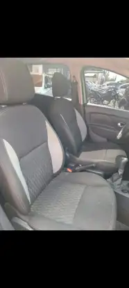 RENAULT-SANDERO-2018