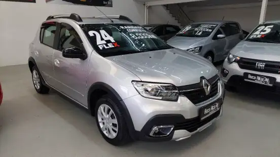 RENAULT-SANDERO-2023