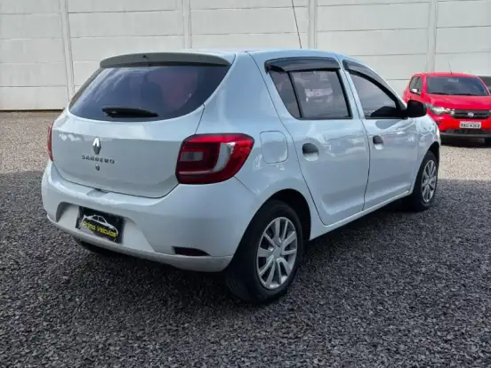RENAULT-SANDERO-1.0 AUTHENTIQUE 16V FLEX 4P MANUAL RENAULT-SANDERO-2015