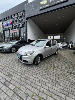 RENAULT-SANDERO-1.0 EXPRESSION 16V FLEX 4P MANUAL RENAULT-SANDERO-2013