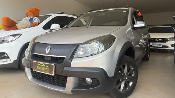 RENAULT SANDERO 1.6 STEPWAY 16V FLEX 4P MANUAL
