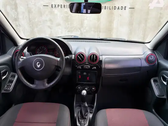 RENAULT-SANDERO-1.6 STEPWAY 8V FLEX 4P MANUAL RENAULT-SANDERO-2014
