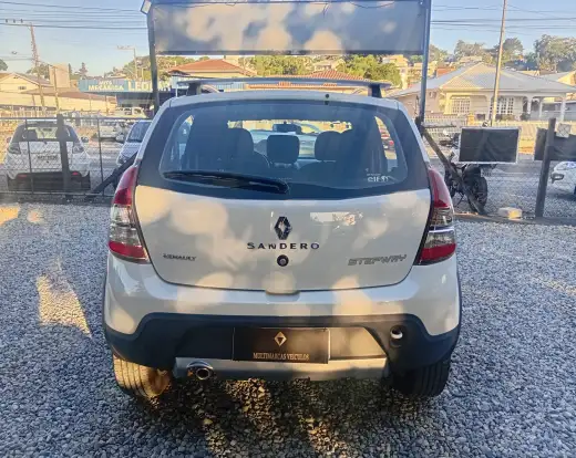 RENAULT-SANDERO-1.6 STEPWAY 8V FLEX 4P MANUAL RENAULT-SANDERO-2013