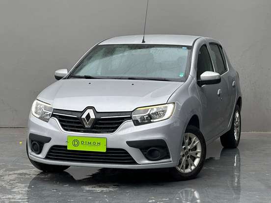 RENAULT-SANDERO-2019