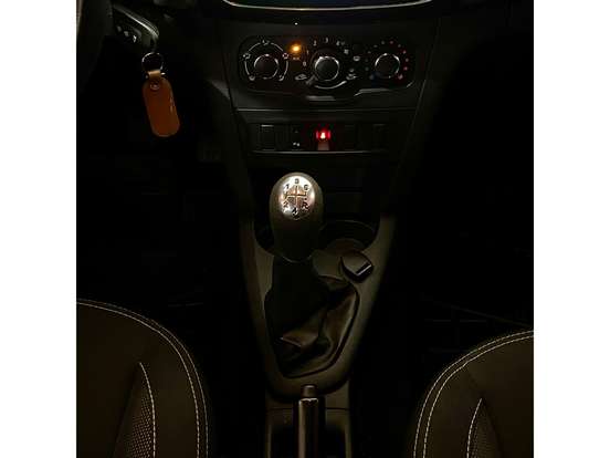 RENAULT-SANDERO-1.0 12V SCE FLEX ZEN MANUAL RENAULT-SANDERO-2020
