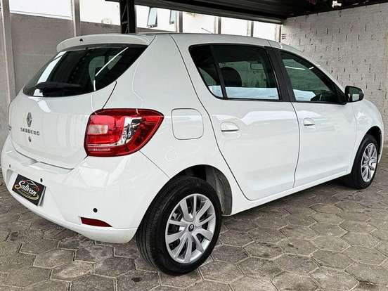 RENAULT-SANDERO-1.0 EXPRESSION 16V FLEX 4P MANUAL RENAULT-SANDERO-2015