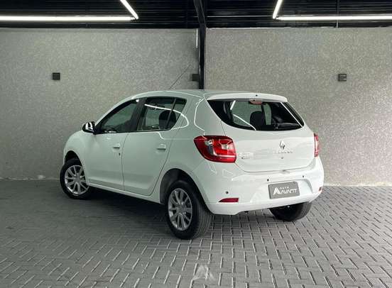 RENAULT-SANDERO-1.0 EXPRESSION 16V FLEX 4P MANUAL RENAULT-SANDERO-2016
