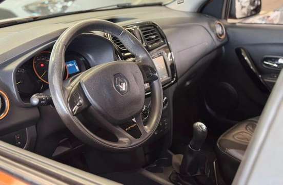 RENAULT-SANDERO-1.6 DYNAMIQUE 8V FLEX 4P AUTOMATIZADO RENAULT-SANDERO-2014