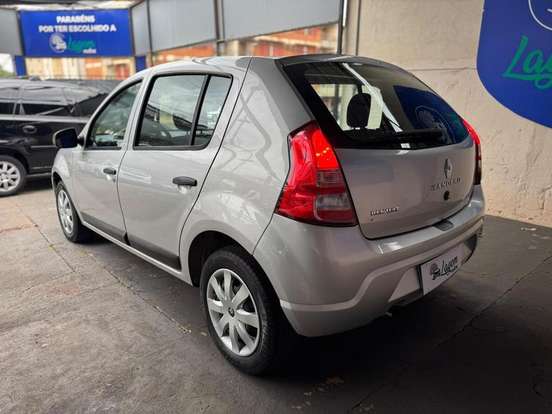 RENAULT-SANDERO-1.6 EXPRESSION 8V HI-TORQUE FLEX 4P MANUAL RENAULT-SANDERO-2011