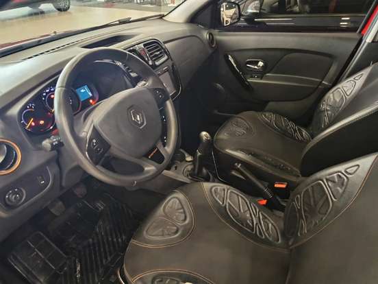 RENAULT-SANDERO-1.6 STEPWAY 8V FLEX 4P MANUAL RENAULT-SANDERO-2015