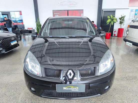 RENAULT-SANDERO-2009