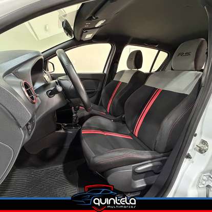 RENAULT-SANDERO-2021