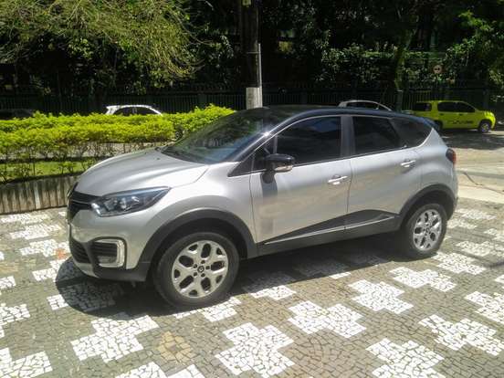 RENAULT-CAPTUR-2017
