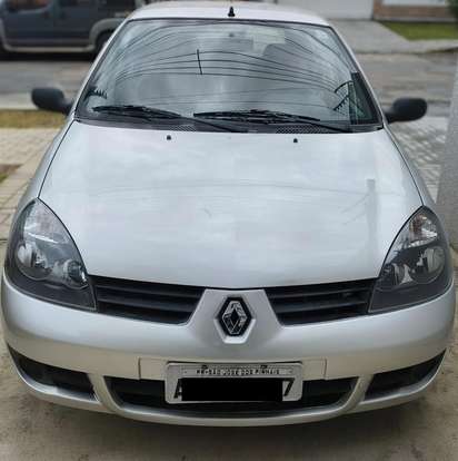 RENAULT-CLIO-2010