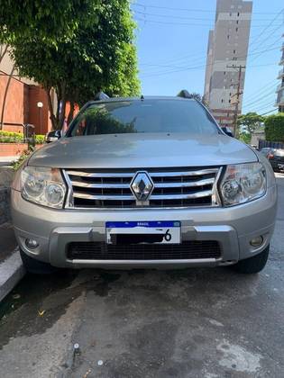 RENAULT DUSTER 2.0 DYNAMIQUE 4X2 16V FLEX 4P AUTOMÁTICO