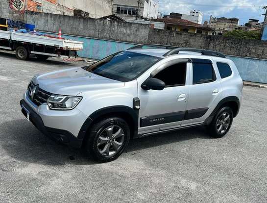 RENAULT-DUSTER-2020