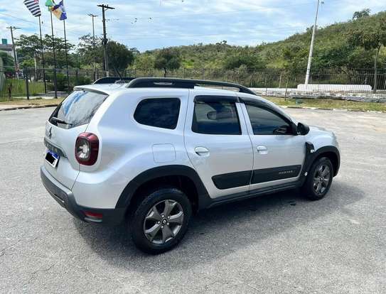 RENAULT-DUSTER-2020