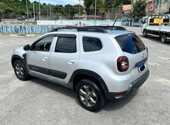 RENAULT-DUSTER-2020