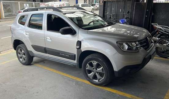 RENAULT-DUSTER-2020