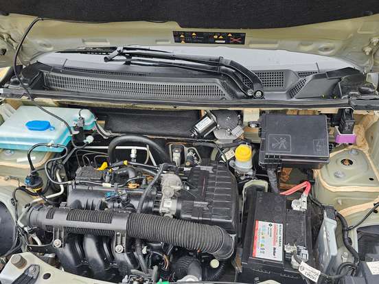 RENAULT-KWID-1.0 12V SCE FLEX ZEN MANUAL RENAULT-KWID-2024