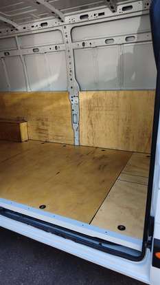 RENAULT-MASTER-2023