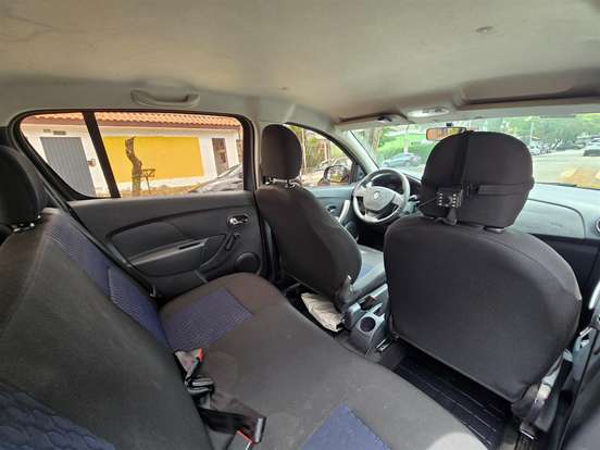 RENAULT-SANDERO-1.6 EXPRESSION 8V FLEX 4P AUTOMATIZADO RENAULT-SANDERO-2016