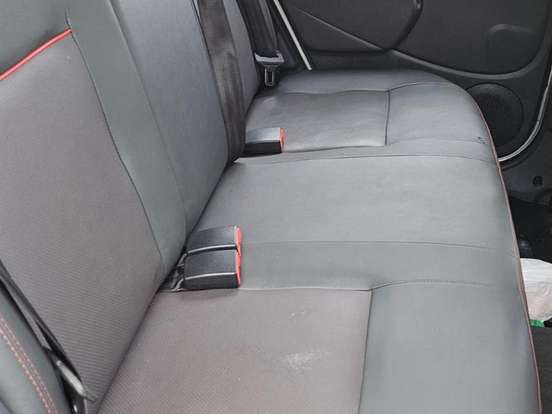 RENAULT-SANDERO-1.6 STEPWAY 16V FLEX 4P AUTOMÁTICO RENAULT-SANDERO-2012