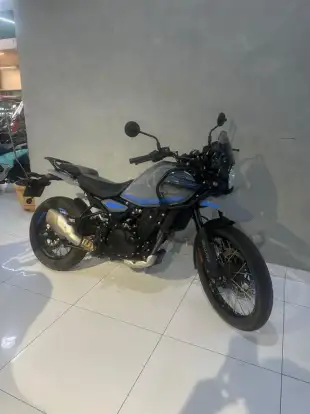 ROYAL ENFIELD-HIMALAYAN 450 SLATE POPPY BLUE-2025