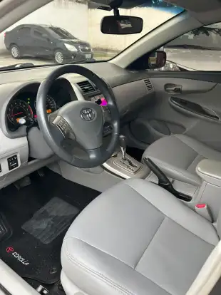 TOYOTA-COROLLA-2009