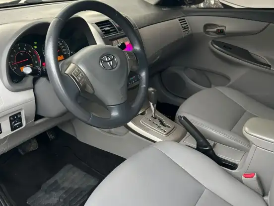 TOYOTA-COROLLA-1.8 XEI 16V FLEX 4P AUTOMÁTICO TOYOTA-COROLLA-2009
