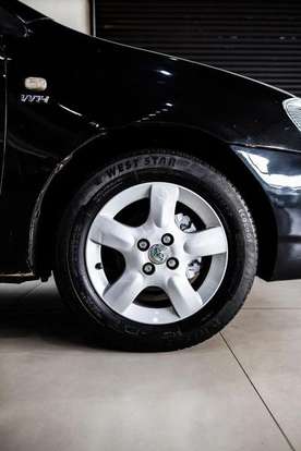 TOYOTA-COROLLA-2006