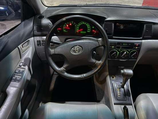 TOYOTA-COROLLA-1.6 XLI 16V GASOLINA 4P AUTOMÁTICO TOYOTA-COROLLA-2004
