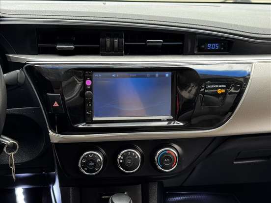 TOYOTA-COROLLA-1.8 GLI 16V FLEX 4P AUTOMÁTICO TOYOTA-COROLLA-2016