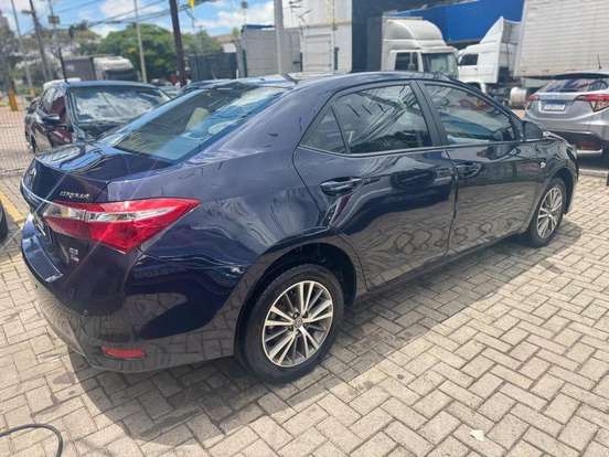 TOYOTA-COROLLA-2015