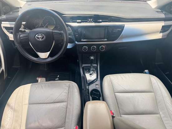 TOYOTA-COROLLA-1.8 GLI 16V FLEX 4P AUTOMÁTICO TOYOTA-COROLLA-2015
