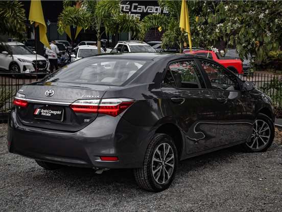 TOYOTA-COROLLA-2017