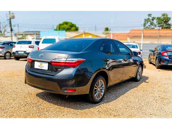 TOYOTA-COROLLA-2017