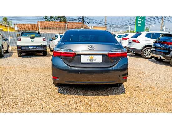 TOYOTA-COROLLA-2017