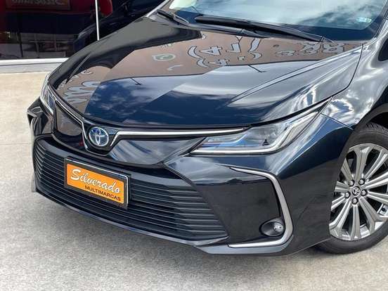 TOYOTA-COROLLA-2022
